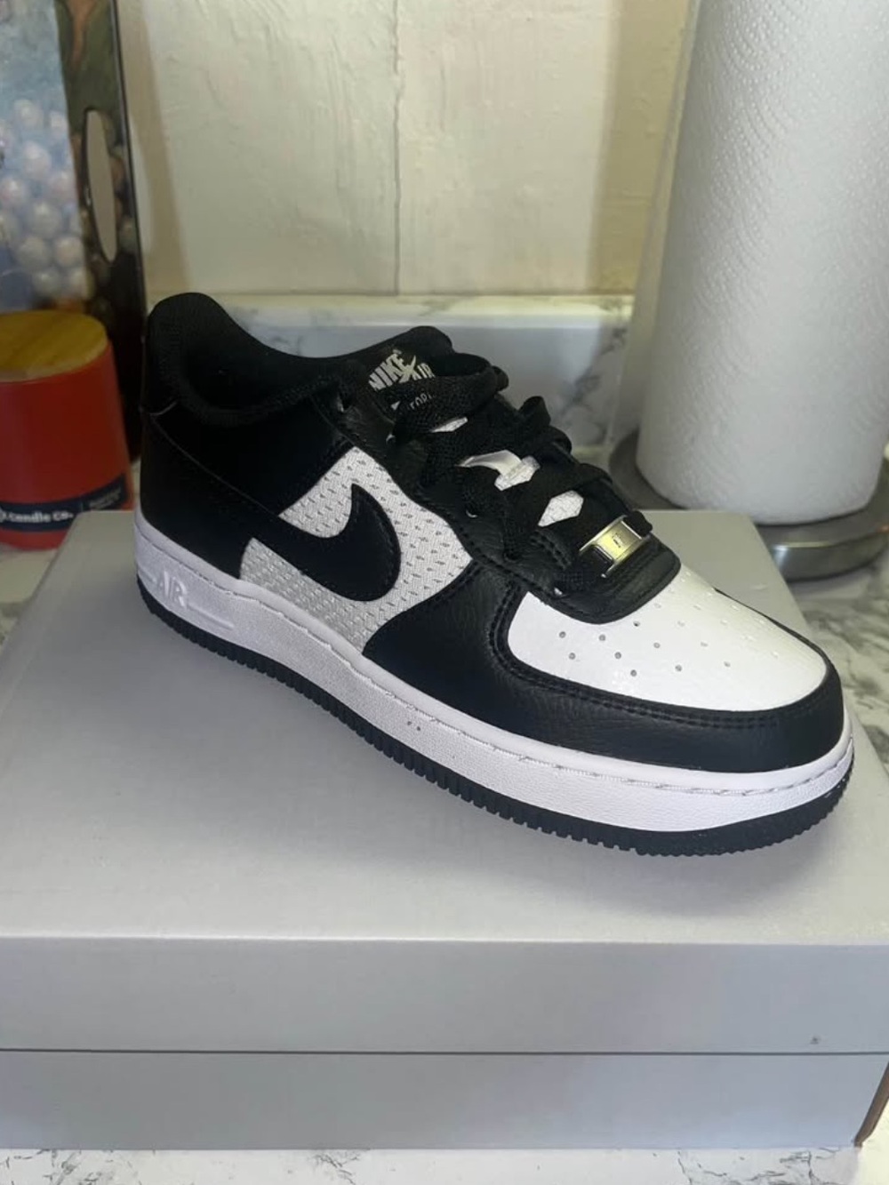 Nike Kids Black and White Low-Top Swoosh Sneakers